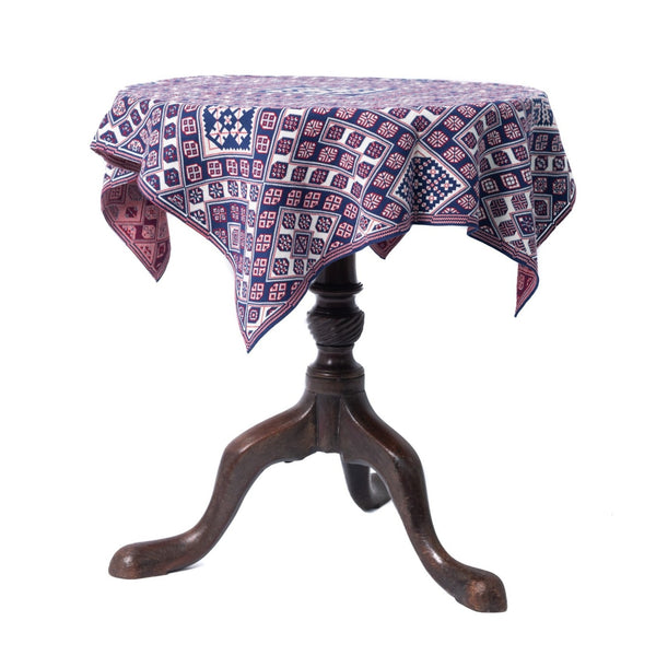 3D Design Tablecloth in contemporary classic design - pima cotton - BAKKA