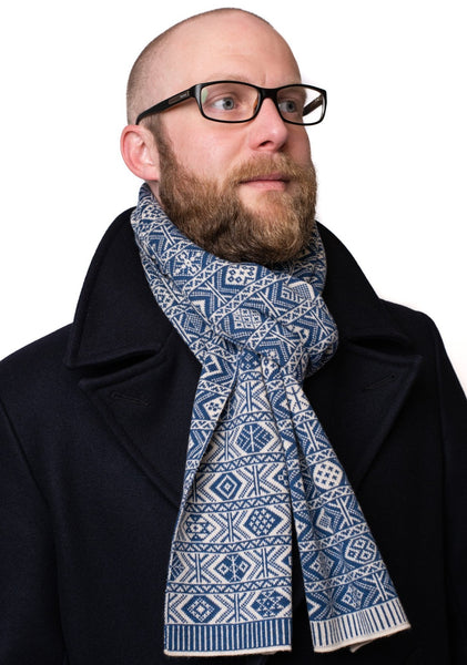 Design 1 - 2-colour Scarf in landmark design - BAKKA